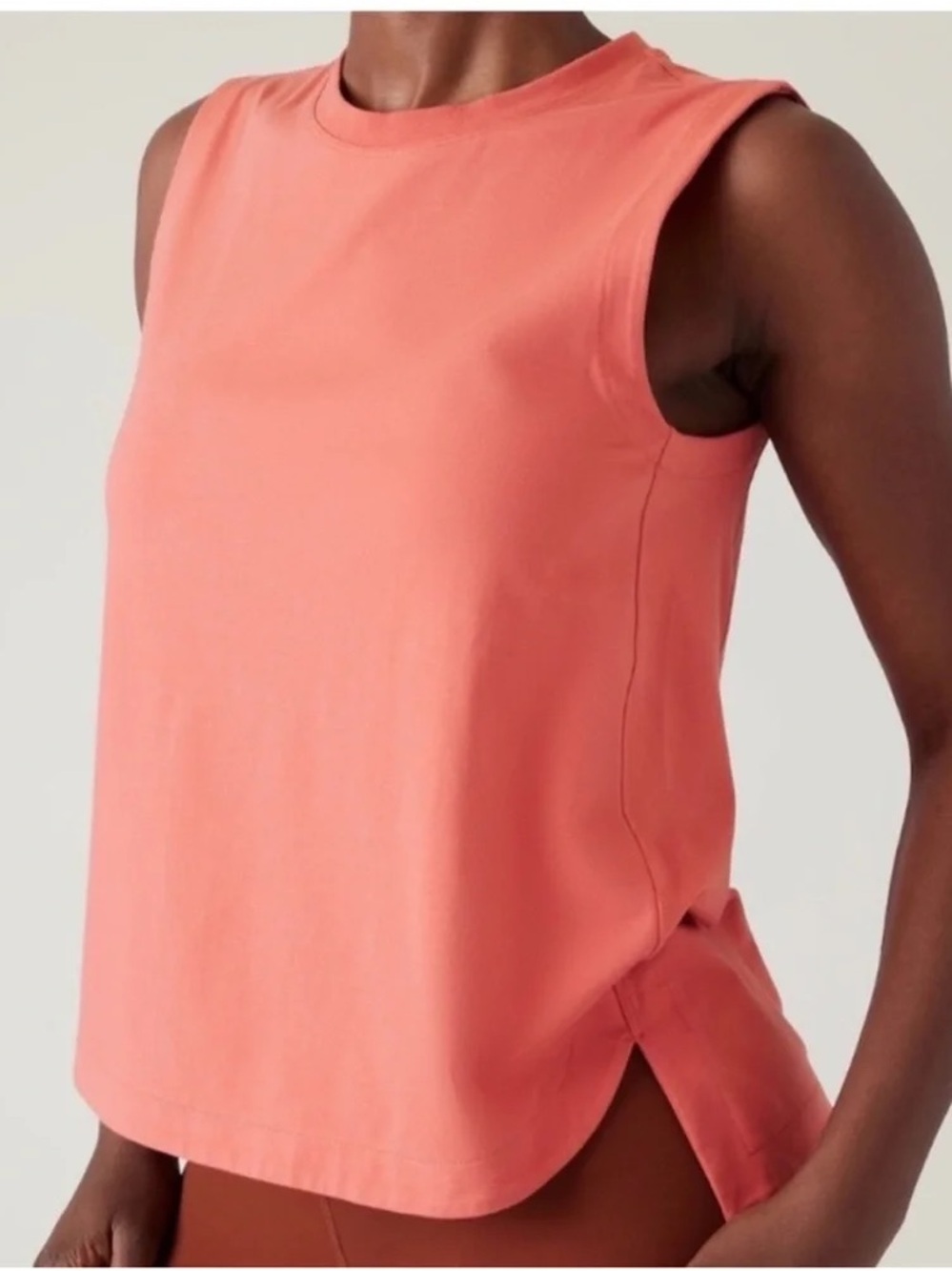 Athleta Effortless Tank in Soft Persimmon Shell Size L